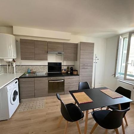 Appartement Avec Terrasse, Parking Gratuit Périgueux المظهر الخارجي الصورة