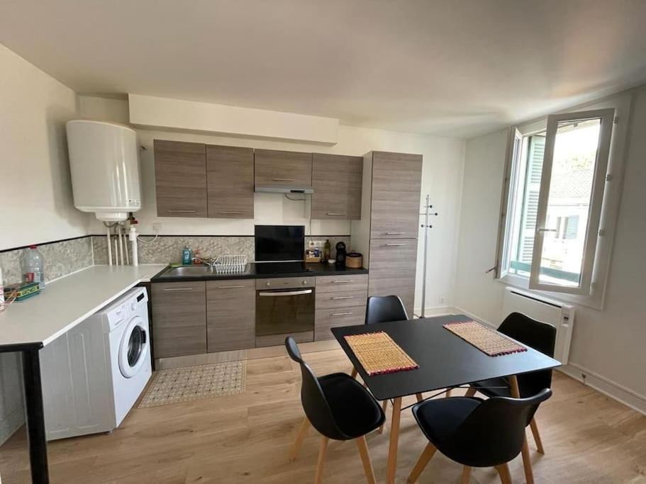 Appartement Avec Terrasse, Parking Gratuit Périgueux المظهر الخارجي الصورة